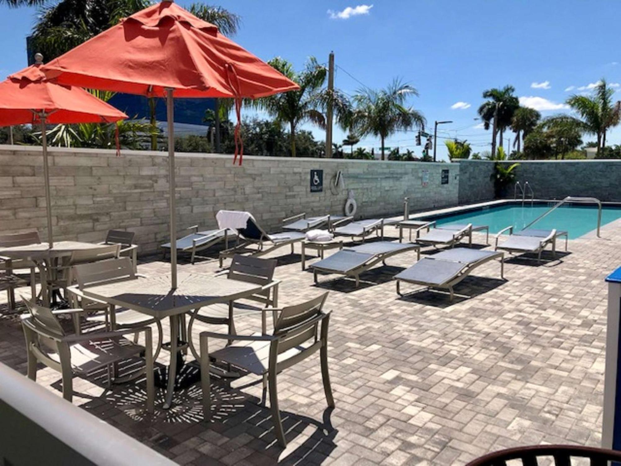 Hilton Garden Inn West Palm Beach I95 Outlets Exterior foto